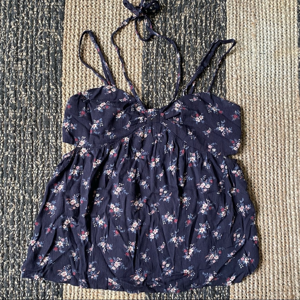 American Eagle Floral Side Cut-Out Tank Top Sz Small